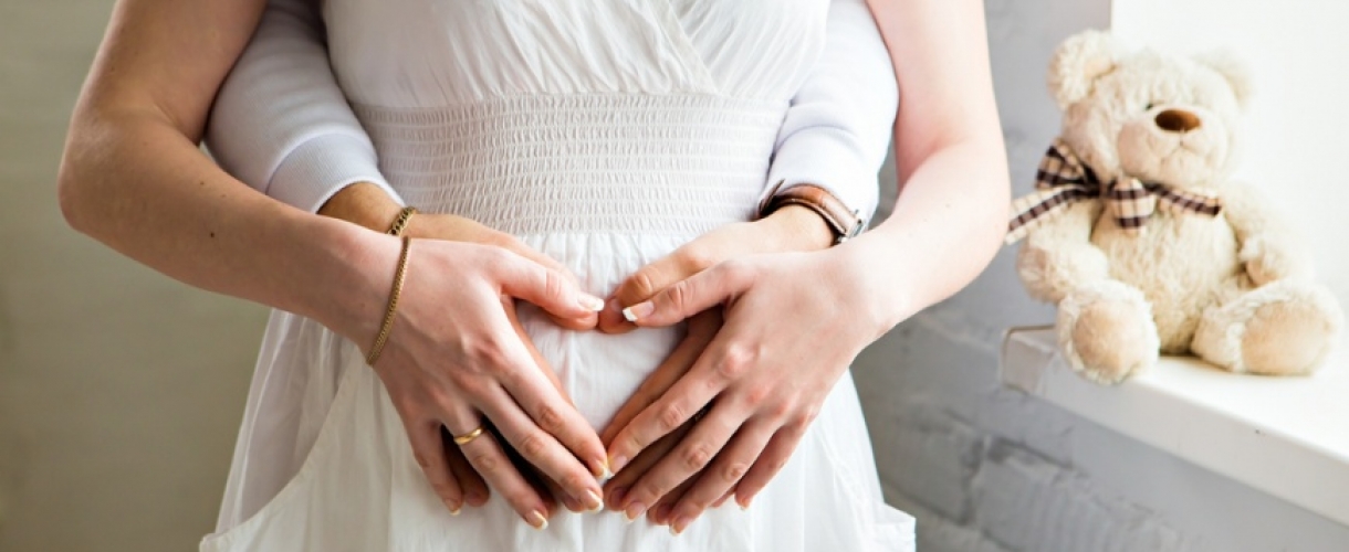 Вздулся (пучит) живот после переноса эмбрионов: причины, советы и рекомендации