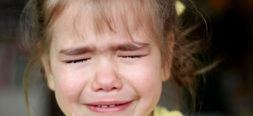 Детские истерики: почему они возникают и как с ними бороться