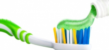 Как подобрать зубную пасту по ее характеристикам