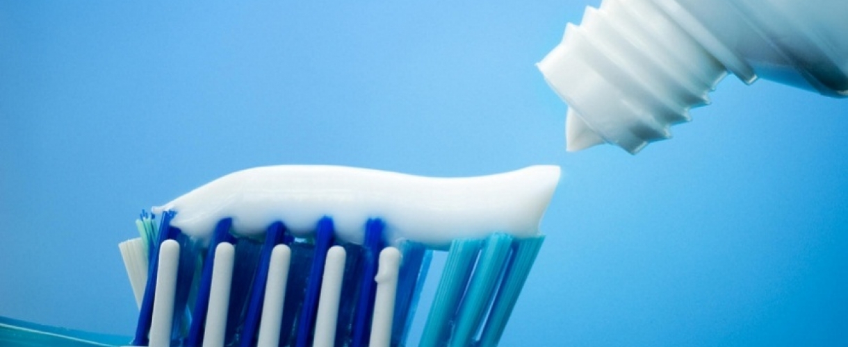 Зубная паста: правила выбора и рекомендации по применению