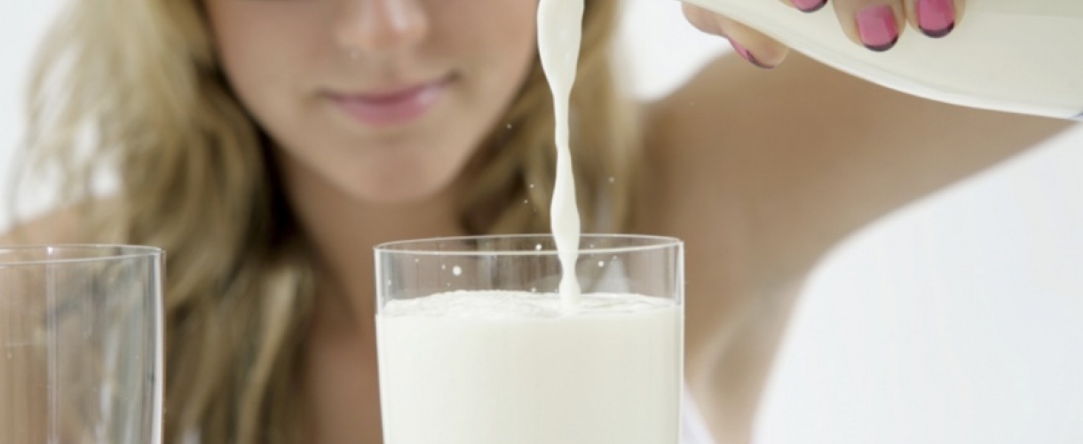 Лечение молоком: реальная польза или популярный миф