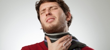 Ощущения кома в горле: 5 основных причин