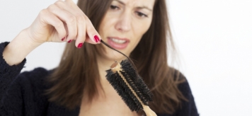 Мезотерапия для волос: экспресс-помощь при выпадении, перхоти, секущихся кончиках