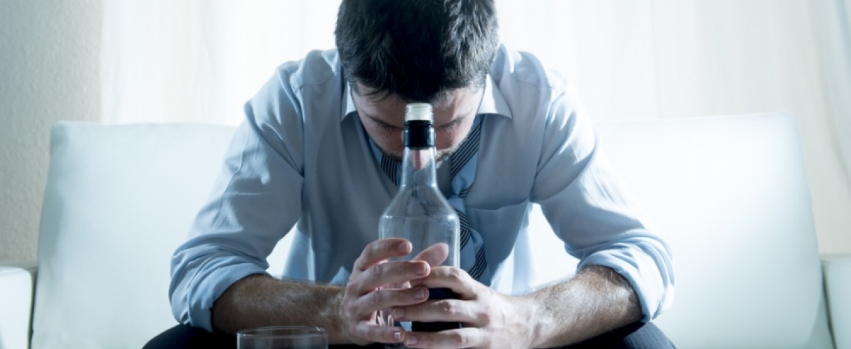 Лечение алкоголизма: государственный подход и частная практика