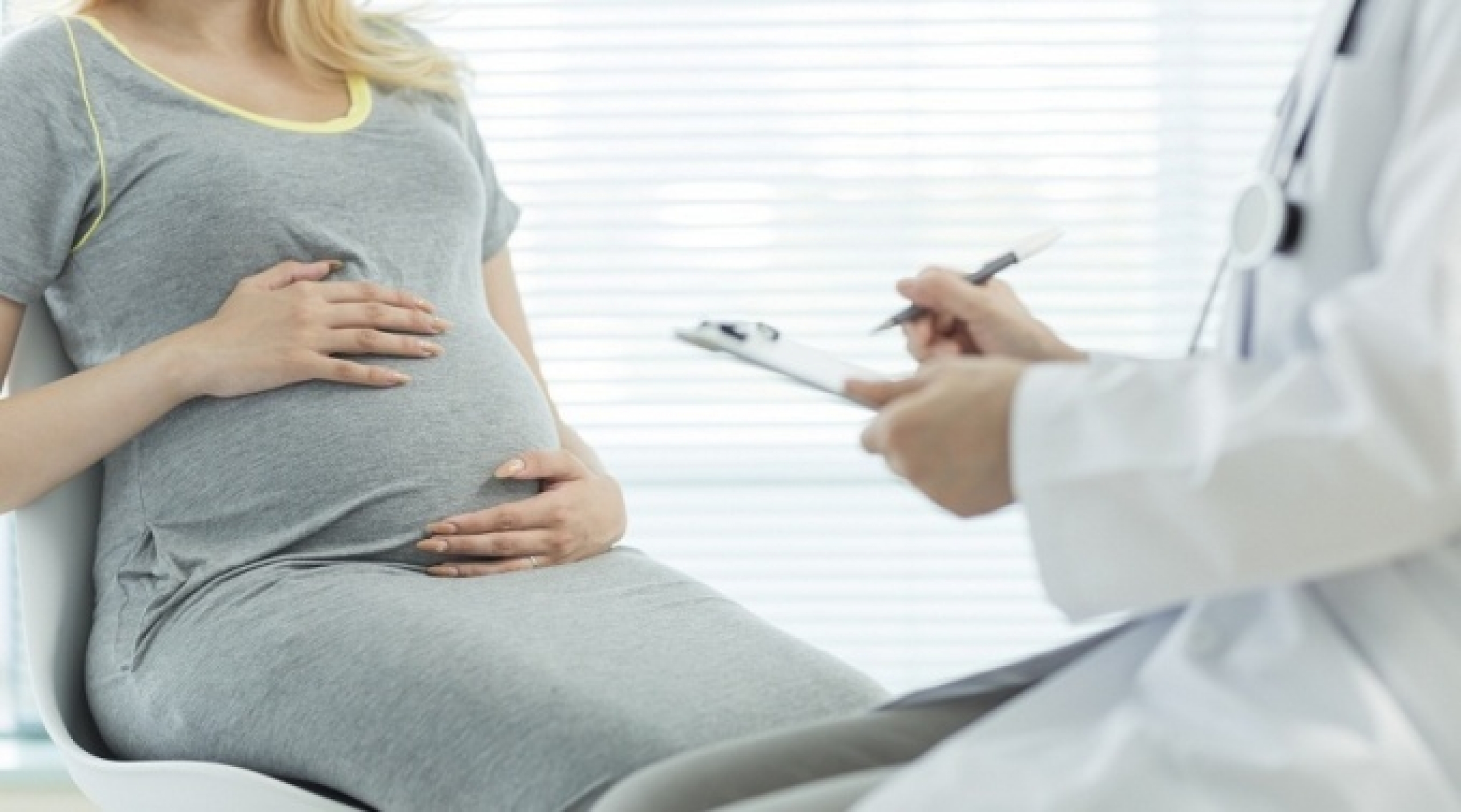 Какие периоды беременности самые опасные и чем?