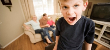 Как найти подход к агрессивному ребенку