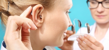 Как сохранить слух: миф о ватных палочках, шумовая атака