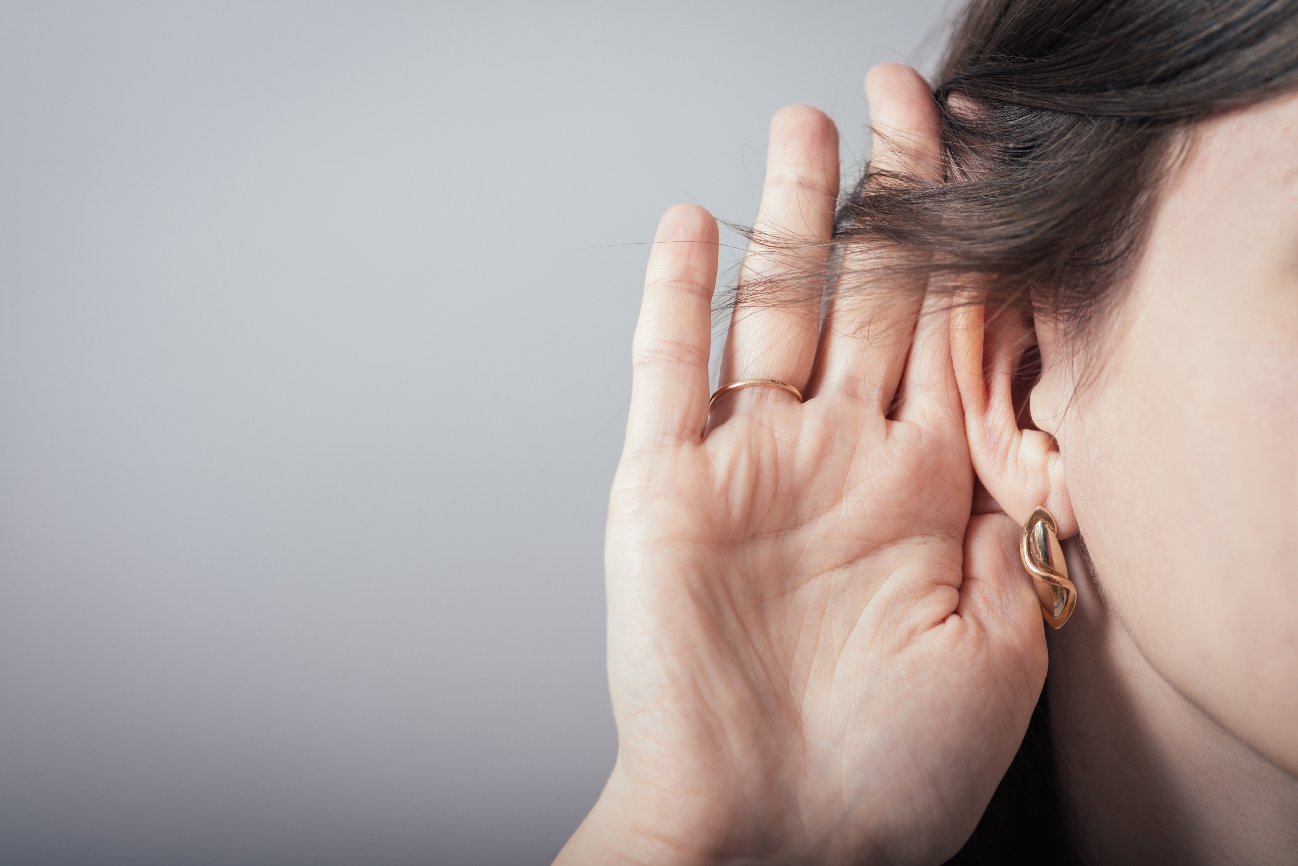 Куда уходит слух: причины и симптомы тугоухости