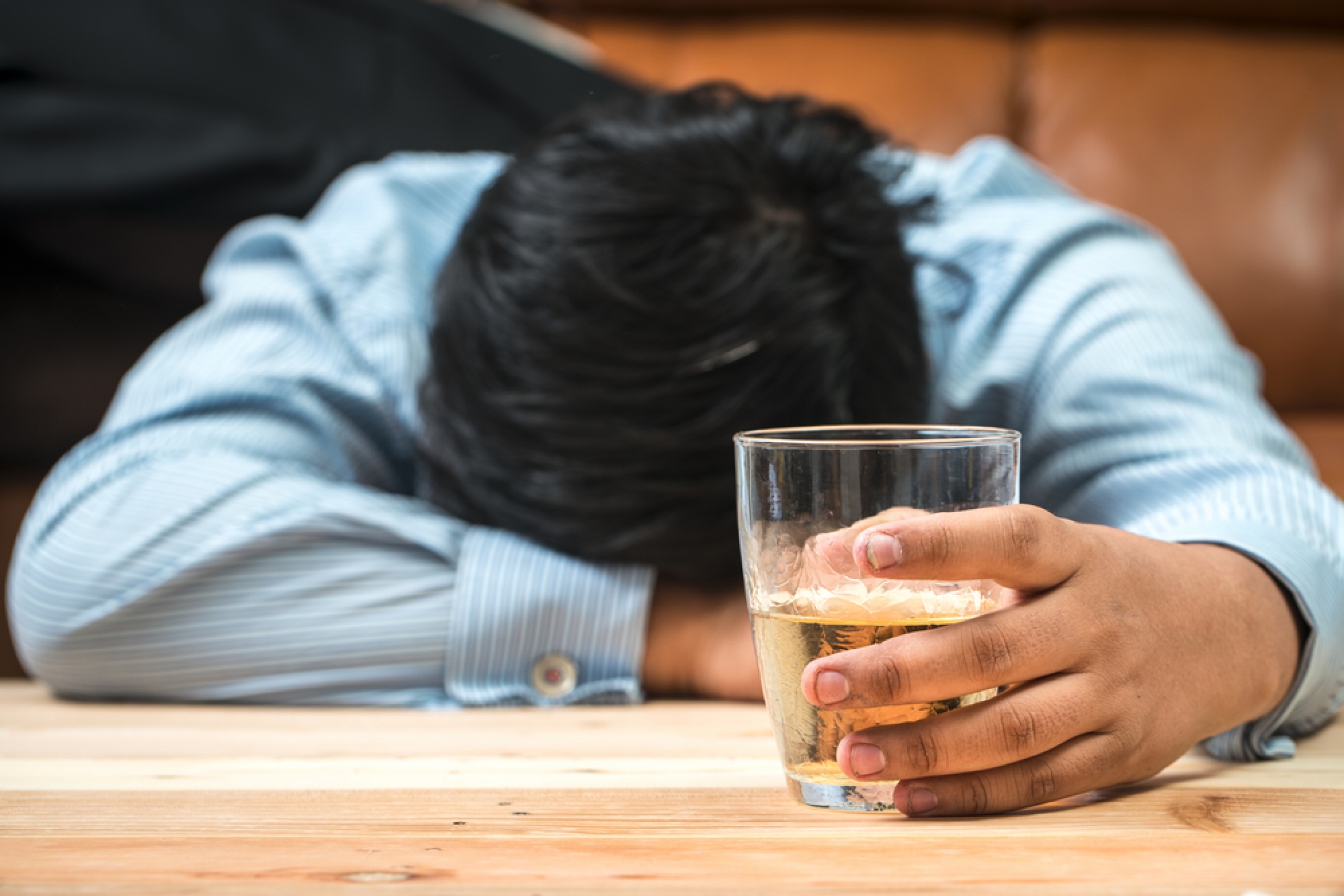 Алкоголизм: как вернуться к полноценной жизни без злоупотреблений спиртными напитками