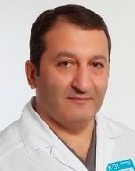 Адамян Рубен Татевосович: Пластический хирург